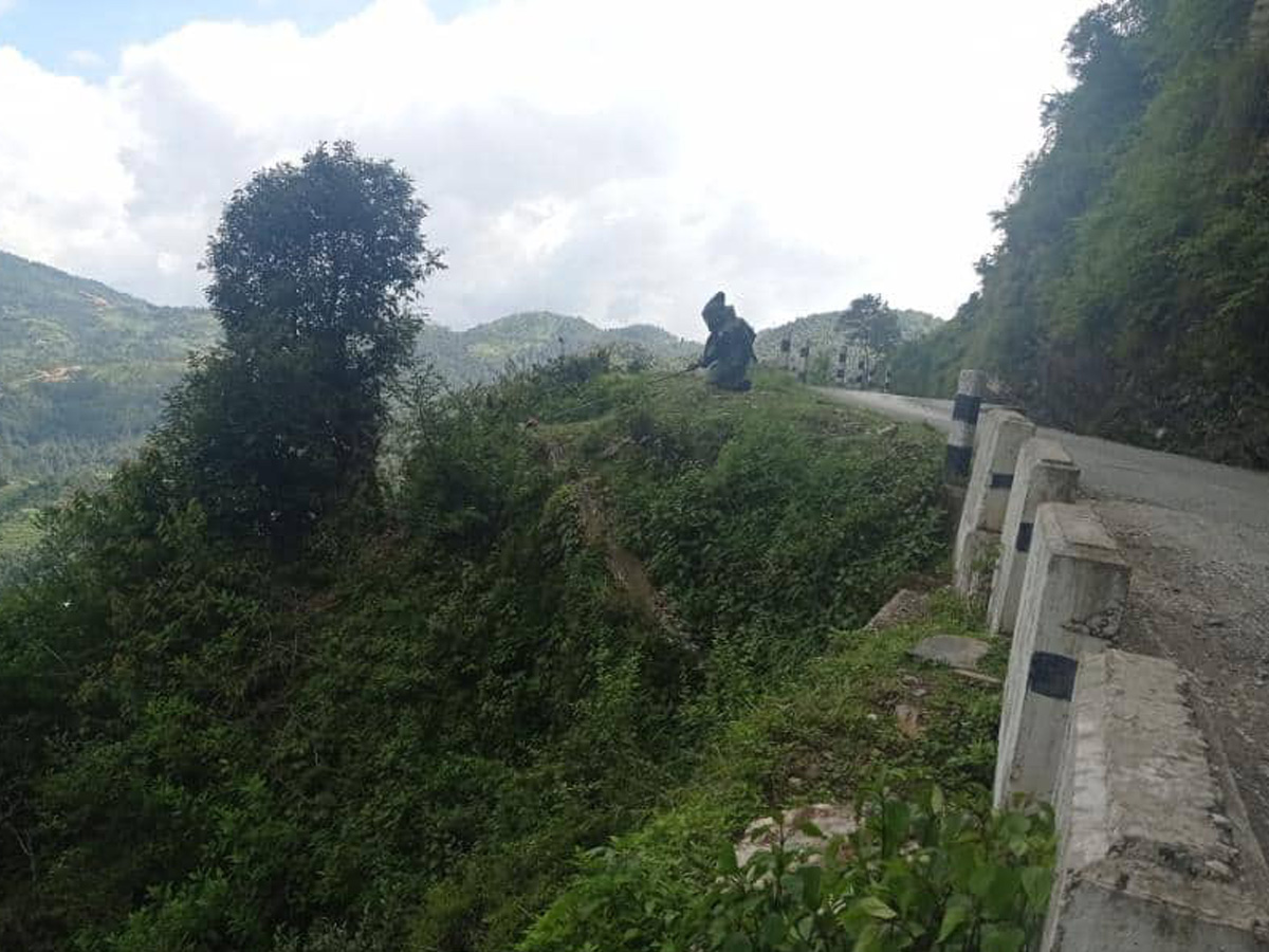 बैतडीको सिन्केलेकमा शंकास्पद वस्तु फेला, सेनाको टोलीद्वारा डिस्पोज 